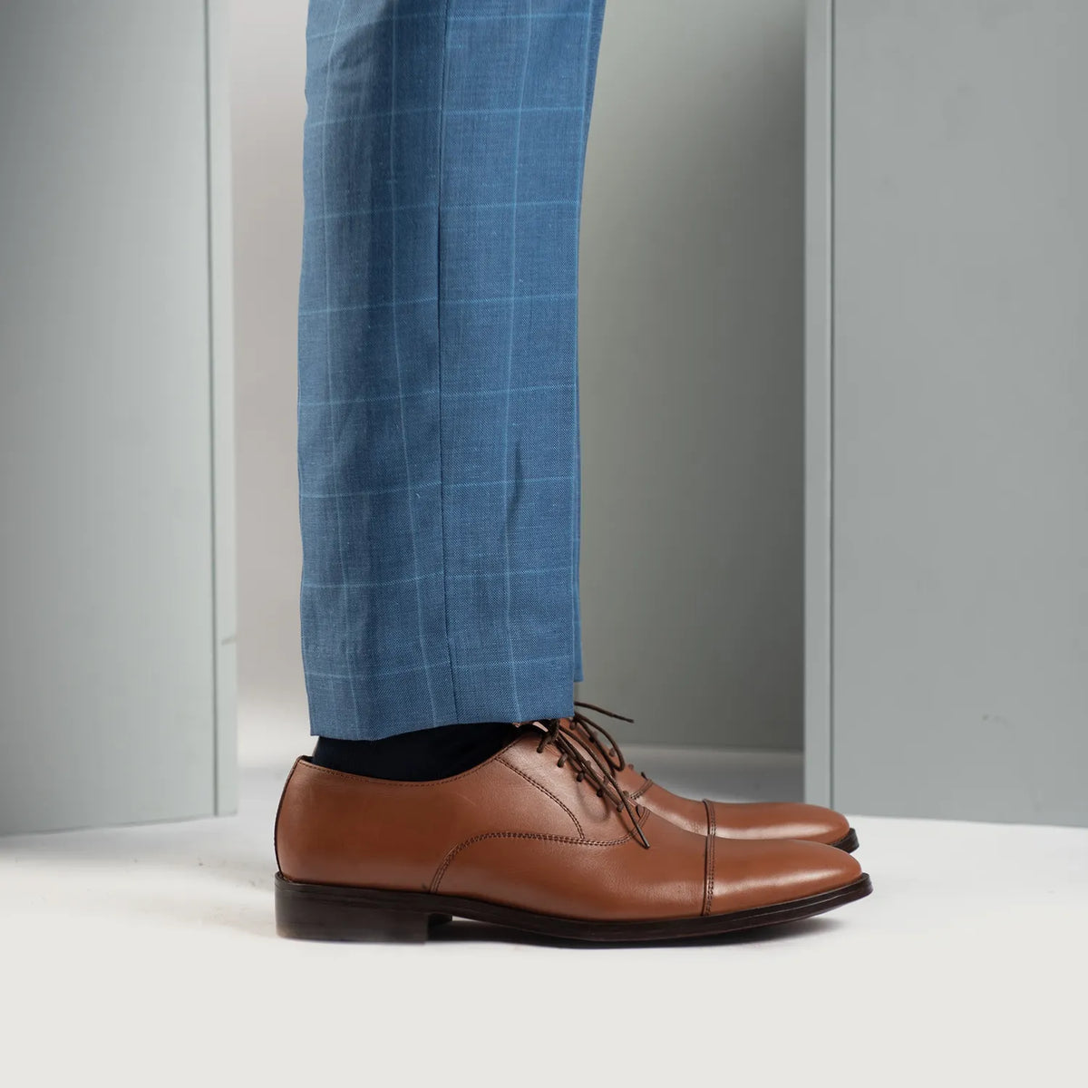 Professor Oxford Tan Leather Shoes For Men - Reinforced Heel Counter & Precision Double-Row Stitching Detail
