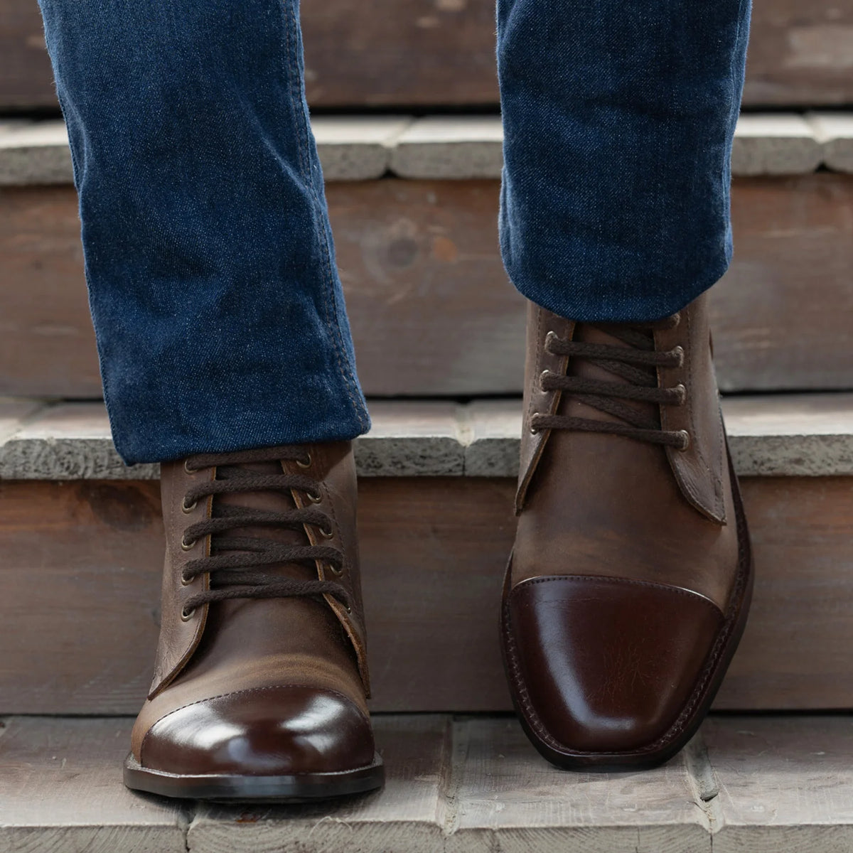 Cushioned Leather Insole & Ergonomic Arch Support Construction Detail