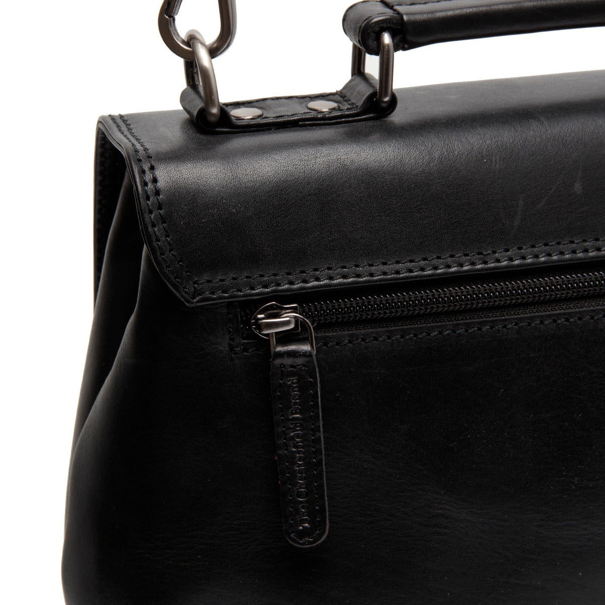 Authentic 100% Full-Grain Leather Grain Texture &amp; Heavy-Duty Seam Stitching Detail